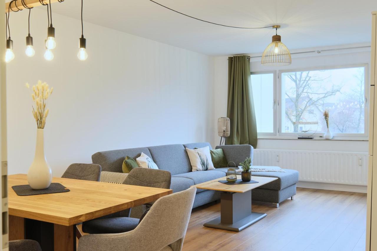 Topeingerichtete Grosse 2-zimmer *